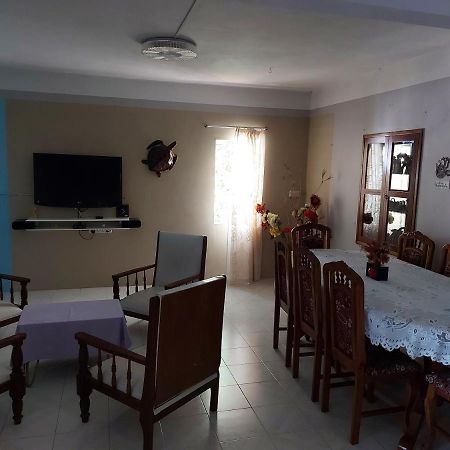 Justice Apartments Le Morne Brabant Buitenkant foto